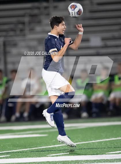 Thumbnail 2 in TMI-Episcopal @ Central Catholic photogallery.
