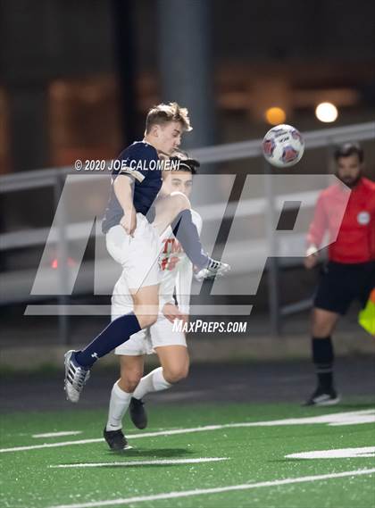 Thumbnail 2 in TMI-Episcopal @ Central Catholic photogallery.