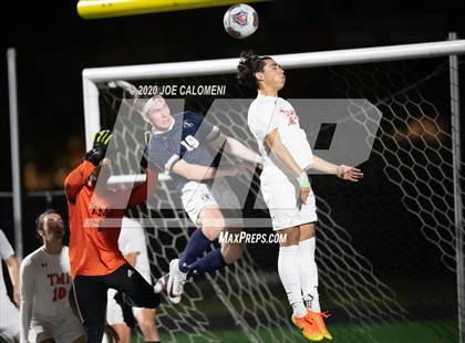 Thumbnail 3 in TMI-Episcopal @ Central Catholic photogallery.