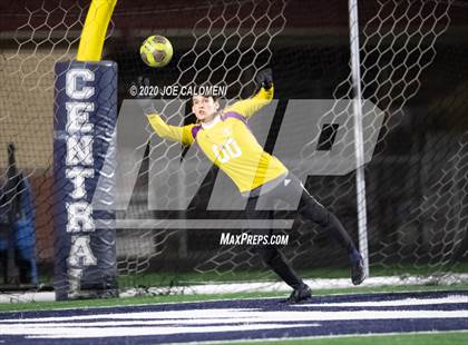 Thumbnail 2 in TMI-Episcopal @ Central Catholic photogallery.