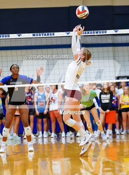 Thumbnail 2 in Pearland @ Friendswood photogallery.