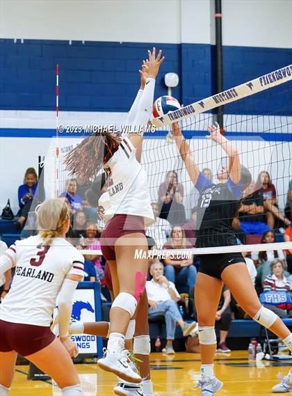 Thumbnail 2 in Pearland @ Friendswood photogallery.
