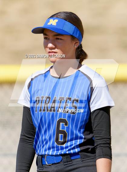 Thumbnail 1 in Spring Valley vs Moapa Valley (Sherm Bennett Memorial Tournament) photogallery.