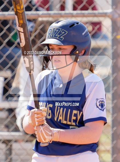 Thumbnail 2 in Spring Valley vs Moapa Valley (Sherm Bennett Memorial Tournament) photogallery.