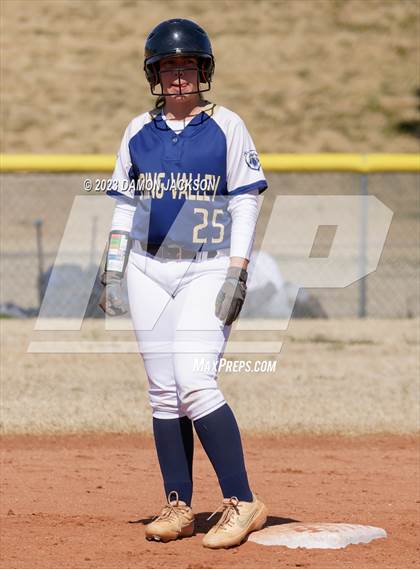 Thumbnail 3 in Spring Valley vs Moapa Valley (Sherm Bennett Memorial Tournament) photogallery.