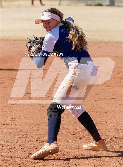 Thumbnail 1 in Spring Valley vs Moapa Valley (Sherm Bennett Memorial Tournament) photogallery.