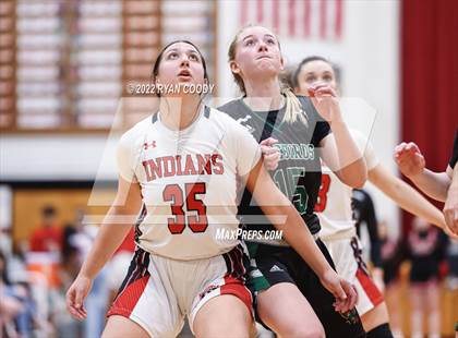 Thumbnail 3 in Shawnee Mission North photogallery.