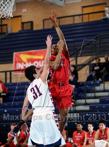 Thumbnail 1 in Creekview vs Allen (In N Out Burger Tournament) photogallery.