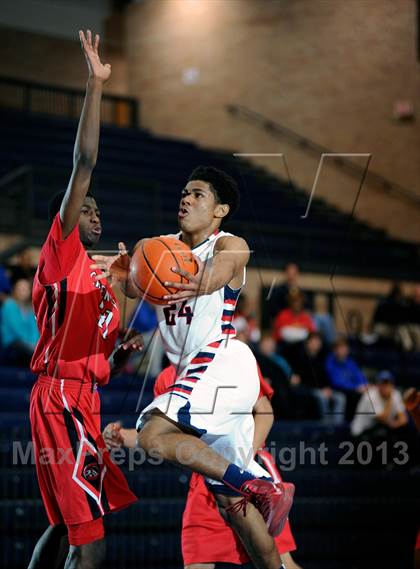 Thumbnail 2 in Creekview vs Allen (In N Out Burger Tournament) photogallery.