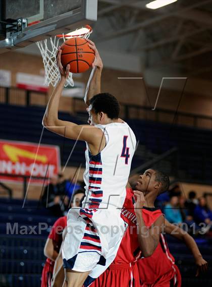 Thumbnail 1 in Creekview vs Allen (In N Out Burger Tournament) photogallery.