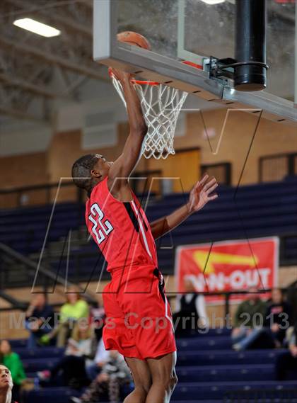 Thumbnail 1 in Creekview vs Allen (In N Out Burger Tournament) photogallery.