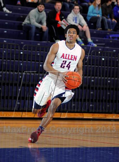 Thumbnail 3 in Creekview vs Allen (In N Out Burger Tournament) photogallery.