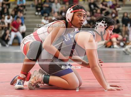 Thumbnail 1 in OIA Wrestling Championships photogallery.
