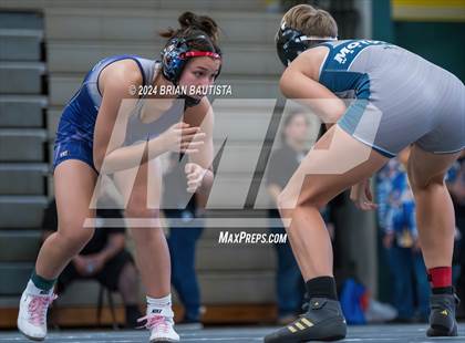 Thumbnail 3 in OIA Wrestling Championships photogallery.
