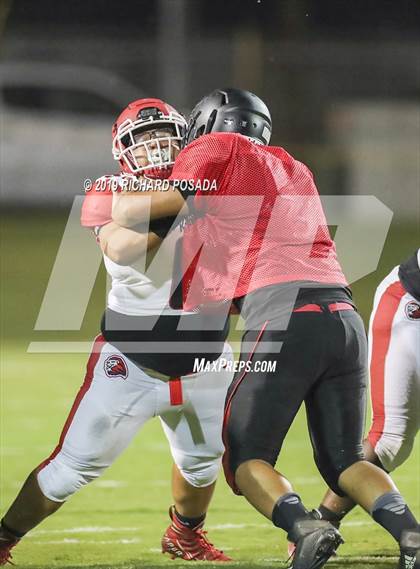 Thumbnail 2 in Kerman @ Fowler Varsity photogallery.