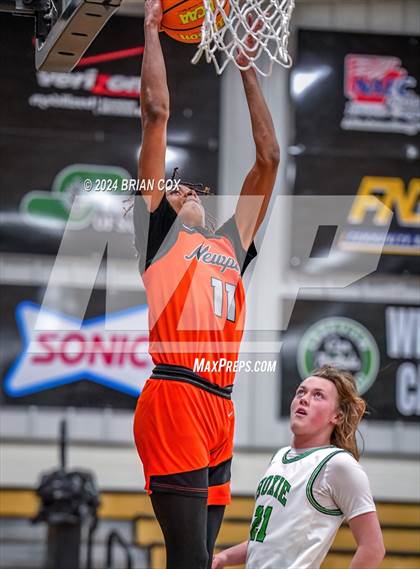 Thumbnail 1 in Hoxie vs Newport (3A-2 District Tournament) photogallery.