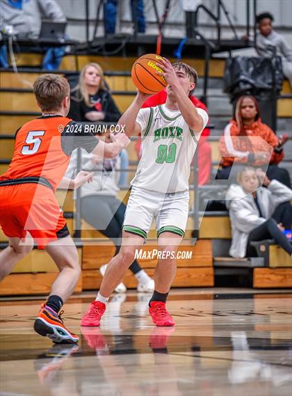 Thumbnail 2 in Hoxie vs Newport (3A-2 District Tournament) photogallery.