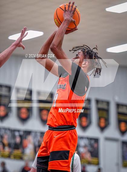 Thumbnail 2 in Hoxie vs Newport (3A-2 District Tournament) photogallery.