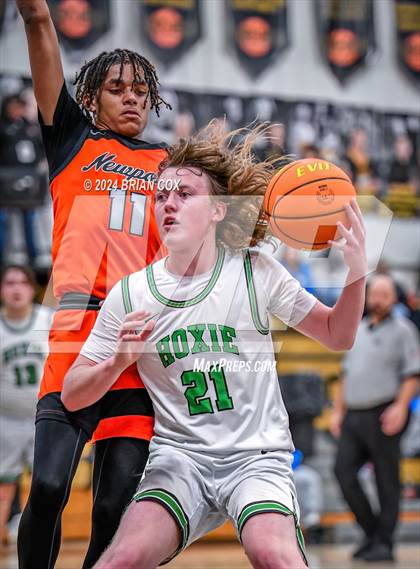Thumbnail 3 in Hoxie vs Newport (3A-2 District Tournament) photogallery.