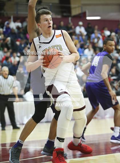 Thumbnail 1 in Gonzaga vs. Sacred Heart (Spalding Hoophall Classic) photogallery.