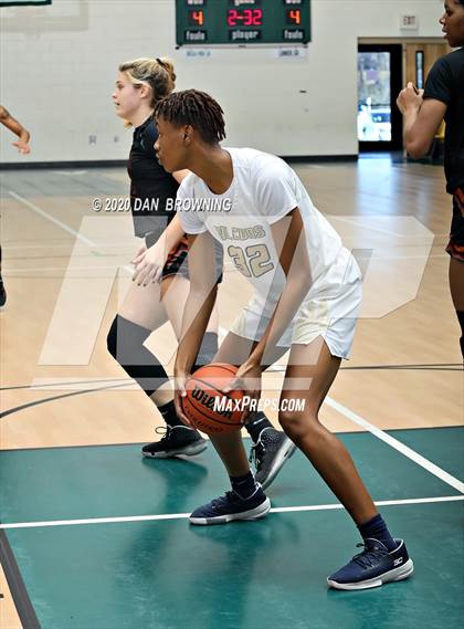 Thumbnail 3 in Dacula vs. Lanier (Ladies Classic) photogallery.
