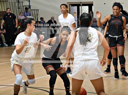 Thumbnail 3 in Dacula vs. Lanier (Ladies Classic) photogallery.