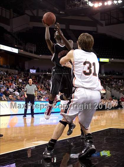 Thumbnail 3 in Newport @ Ryle (Ninth Region Quarterfinals) photogallery.
