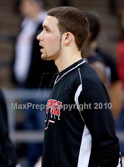Thumbnail 2 in Newport @ Ryle (Ninth Region Quarterfinals) photogallery.