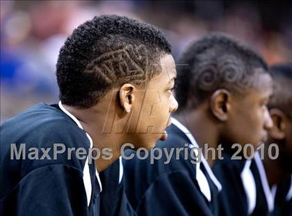 Thumbnail 3 in Newport @ Ryle (Ninth Region Quarterfinals) photogallery.