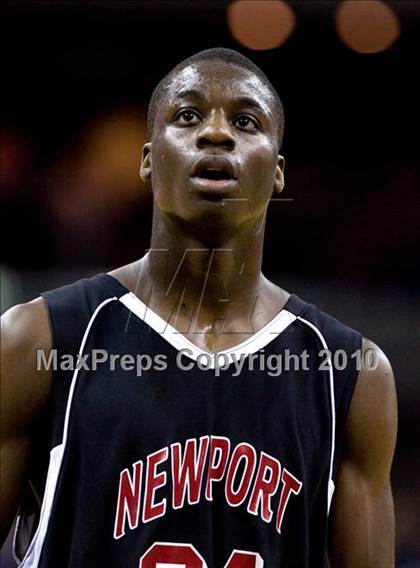 Thumbnail 3 in Newport @ Ryle (Ninth Region Quarterfinals) photogallery.