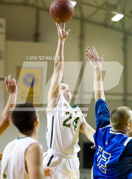 Thumbnail 3 in Gilroy vs. Harbor (S.C. Warriors NorCal Tournament) photogallery.