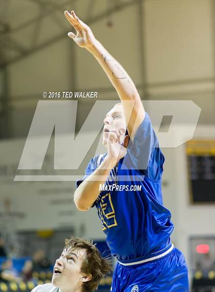Thumbnail 3 in Gilroy vs. Harbor (S.C. Warriors NorCal Tournament) photogallery.
