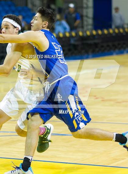 Thumbnail 1 in Gilroy vs. Harbor (S.C. Warriors NorCal Tournament) photogallery.