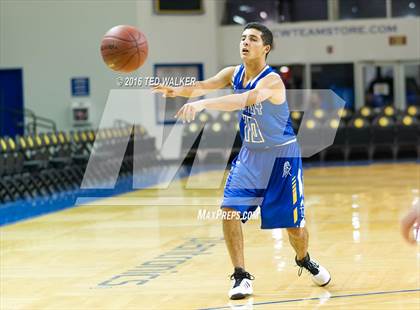 Thumbnail 2 in Gilroy vs. Harbor (S.C. Warriors NorCal Tournament) photogallery.
