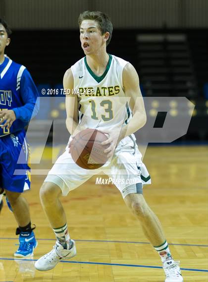 Thumbnail 2 in Gilroy vs. Harbor (S.C. Warriors NorCal Tournament) photogallery.