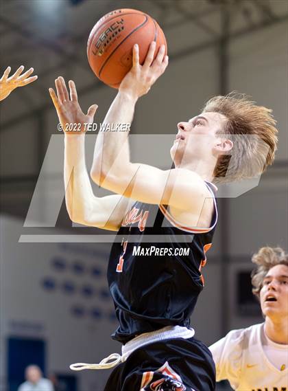 Thumbnail 1 in Mountain View vs. Half Moon Bay (Aptos - NC Warriors NorCal Tournament) photogallery.