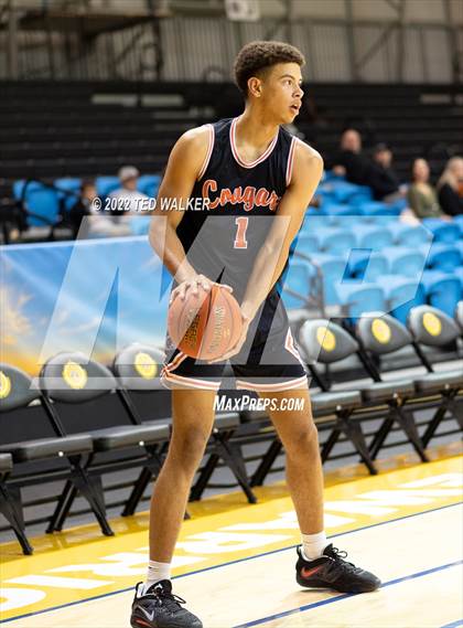 Thumbnail 2 in Mountain View vs. Half Moon Bay (Aptos - NC Warriors NorCal Tournament) photogallery.