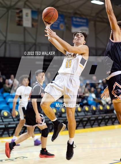 Thumbnail 2 in Mountain View vs. Half Moon Bay (Aptos - NC Warriors NorCal Tournament) photogallery.