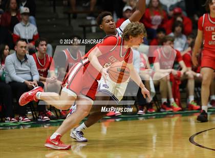 Thumbnail 2 in Center Grove vs Ben Davis (IHSAA 4A Semi State) photogallery.