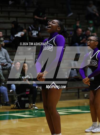 Thumbnail 1 in Center Grove vs Ben Davis (IHSAA 4A Semi State) photogallery.