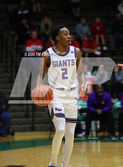 Thumbnail 2 in Center Grove vs Ben Davis (IHSAA 4A Semi State) photogallery.