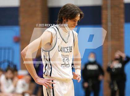 Thumbnail 2 in Belleville East vs Collinsville (Chick-fil-A Classic) photogallery.