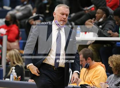 Thumbnail 2 in Belleville East vs Collinsville (Chick-fil-A Classic) photogallery.