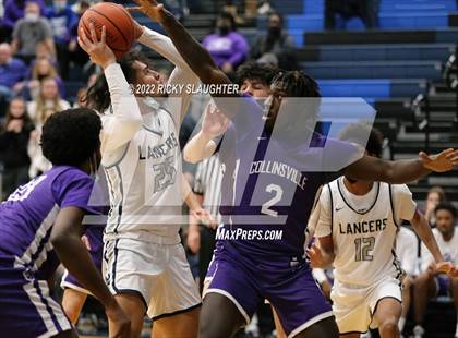 Thumbnail 1 in Belleville East vs Collinsville (Chick-fil-A Classic) photogallery.