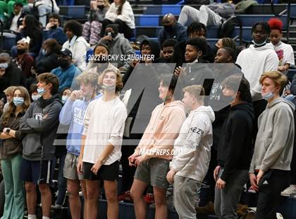 Thumbnail 2 in Belleville East vs Collinsville (Chick-fil-A Classic) photogallery.