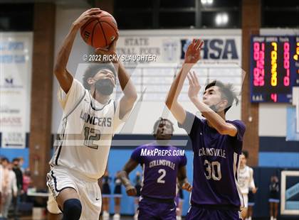Thumbnail 1 in Belleville East vs Collinsville (Chick-fil-A Classic) photogallery.