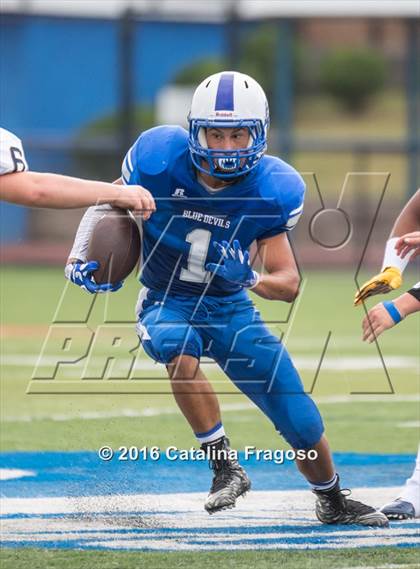 Thumbnail 1 in Saddle Brook @ Wood-Ridge (Scrimmage) photogallery.