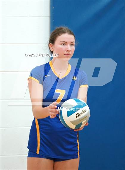 Thumbnail 1 in Midland vs. Shrine Catholic (Our Lady Of The Lakes Invite) photogallery.