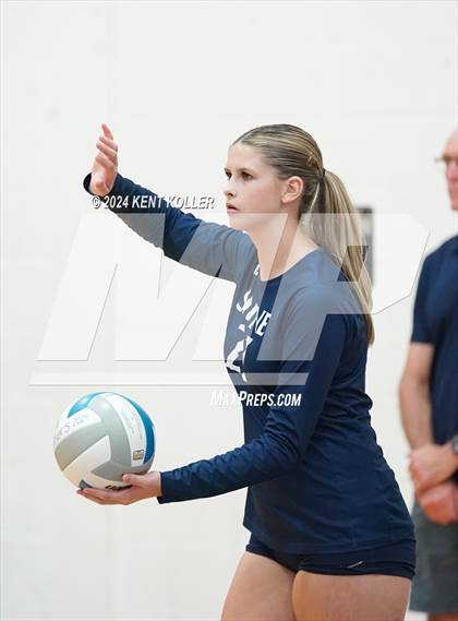 Thumbnail 1 in Midland vs. Shrine Catholic (Our Lady Of The Lakes Invite) photogallery.