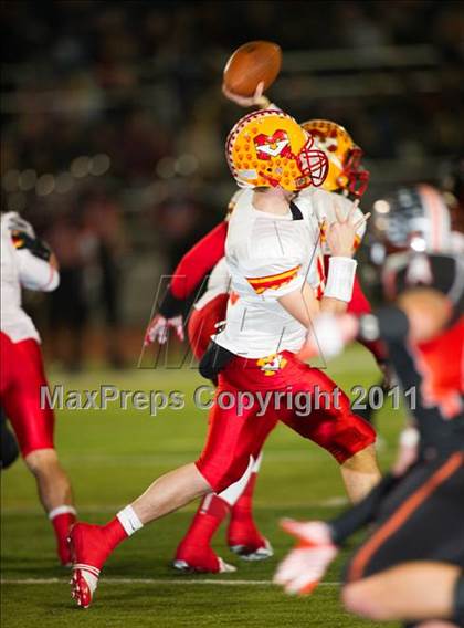 Thumbnail 3 in Huntington Beach vs. Mission Viejo (CIF SS D1 Playoffs) photogallery.